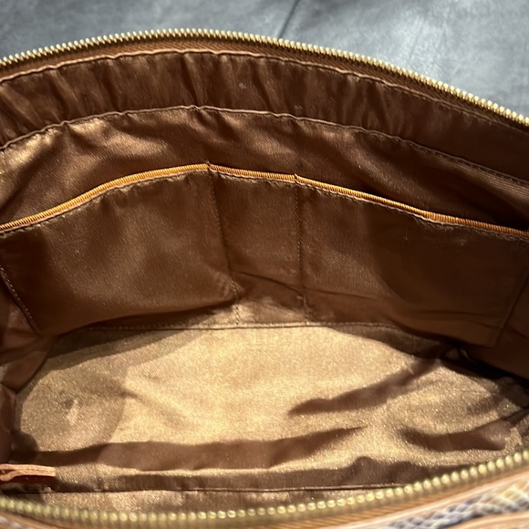 HOBO Friar Leather Python Embossed Shoulder Bag - Picture 9 of 10